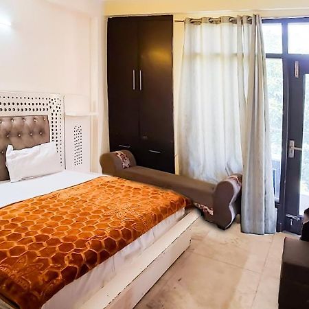 Hotel Jagannath New Delhi Bagian luar foto